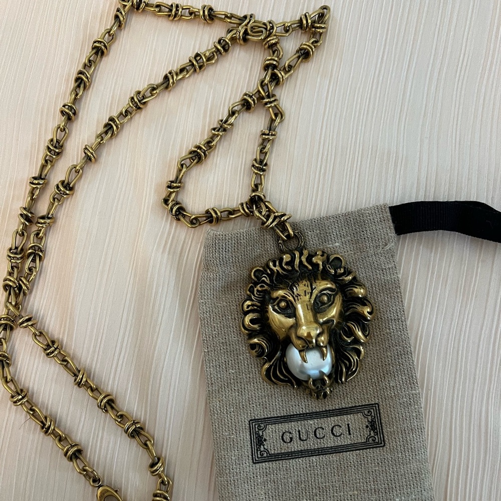 Gucci Lion Pendant
